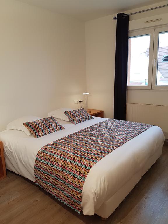 Hotel Des Bois Seltz Bagian luar foto